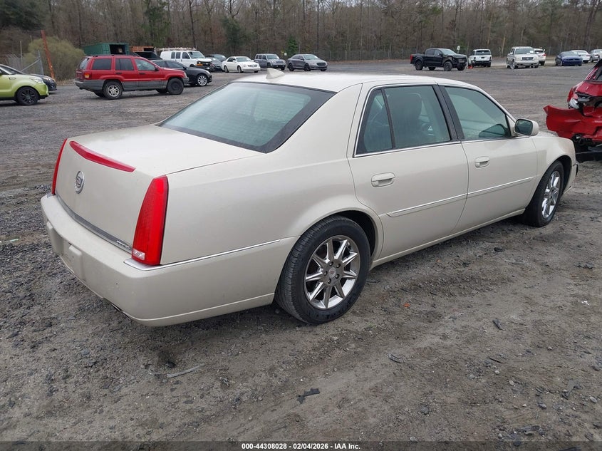 2011 Cadillac Dts Luxury Collection