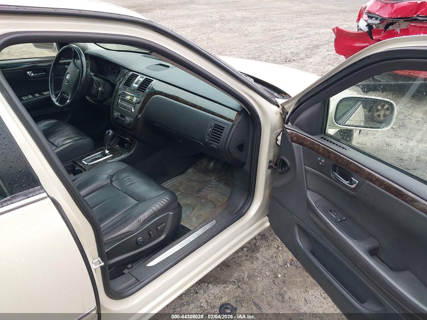 2011 Cadillac Dts Luxury Collection