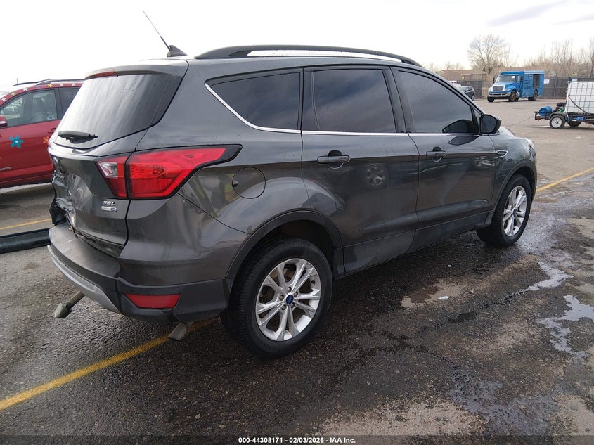 2019 Ford Escape Sel