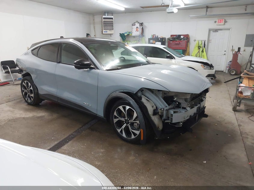 2024 Ford Mustang Mach-E Select