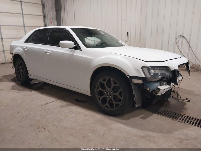 2C3CCAGG7JH165574 2018 Chrysler 300 300S Awd auction photo 1