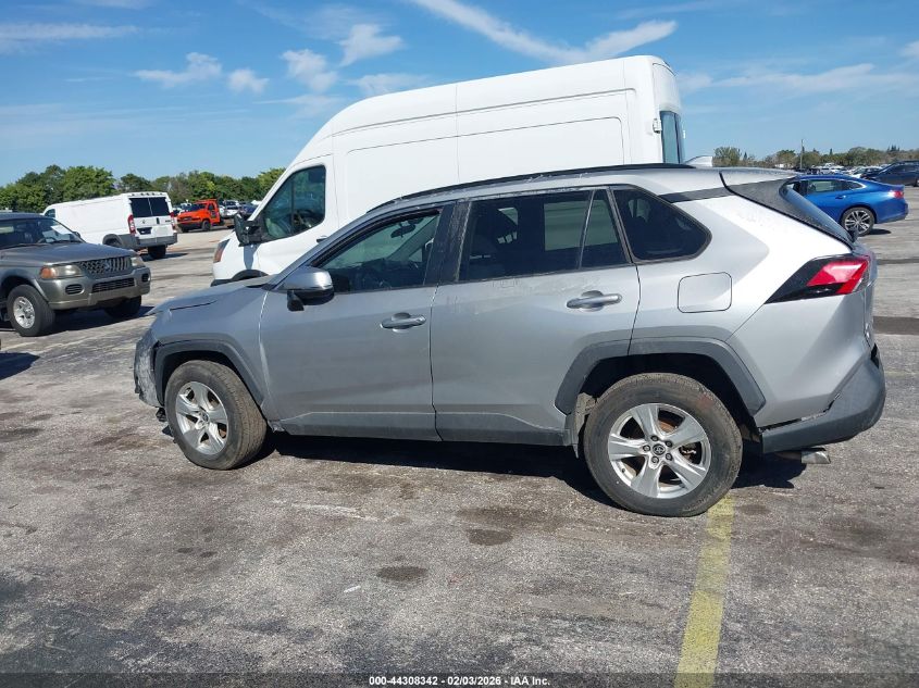 2021 Toyota Rav4 Xle VIN: 2T3W1RFV4MW134140 Lot: 44308342