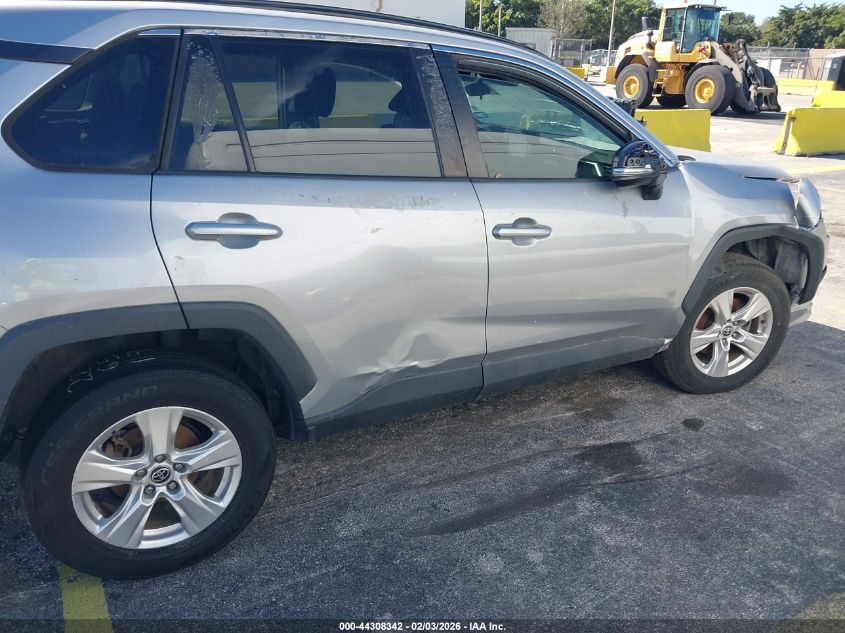2021 Toyota Rav4 Xle VIN: 2T3W1RFV4MW134140 Lot: 44308342