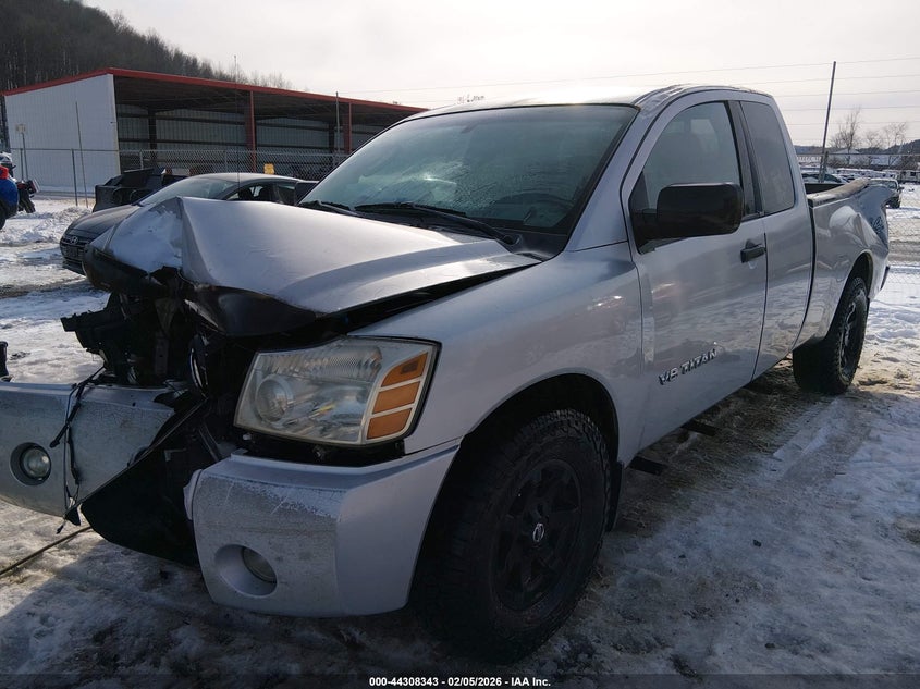 2005 Nissan Titan Xe