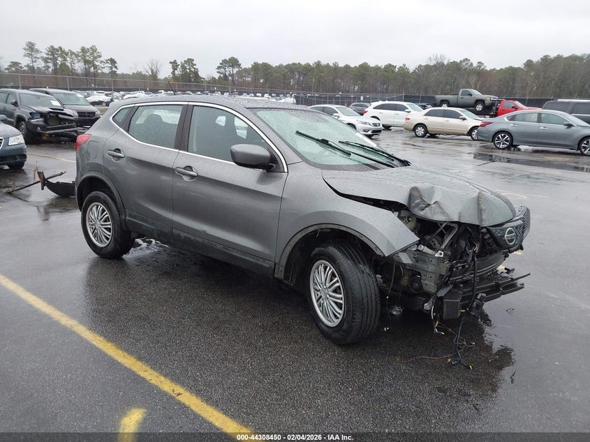 2018 Nissan Rogue Sport S