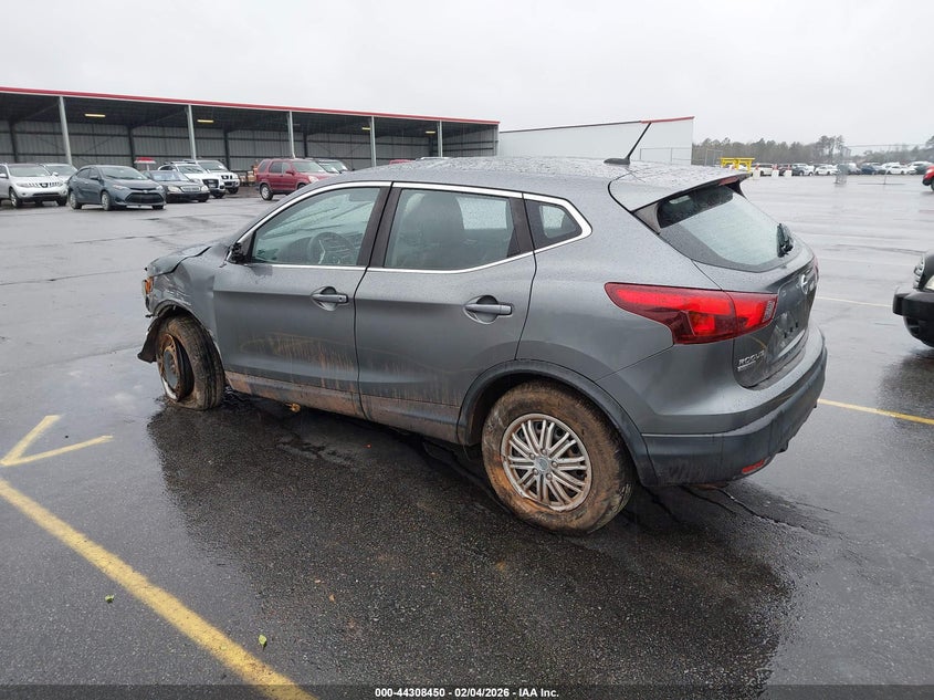 2018 Nissan Rogue Sport S