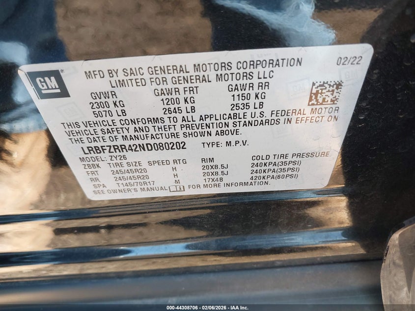 VIN: LRBFZRR42ND080202 2022 BUICK ENVISION FWD AVENIR