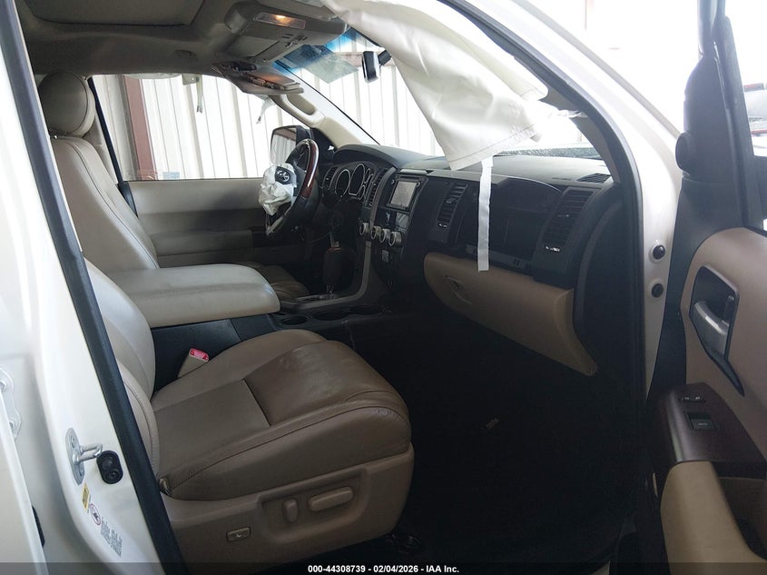 2014 Toyota Sequoia Platinum 5.7L V8