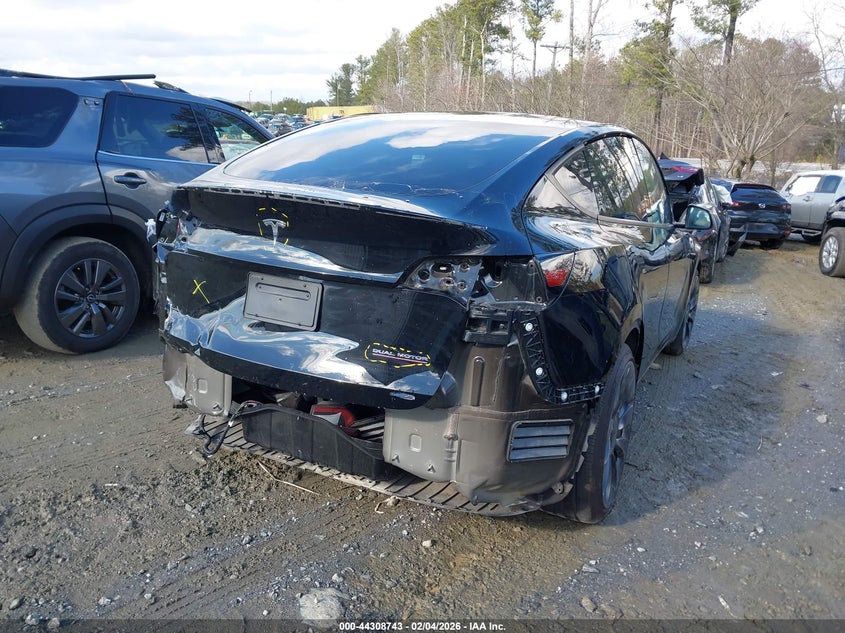 2024 Tesla Model Y Performance Dual Motor All-Wheel Drive