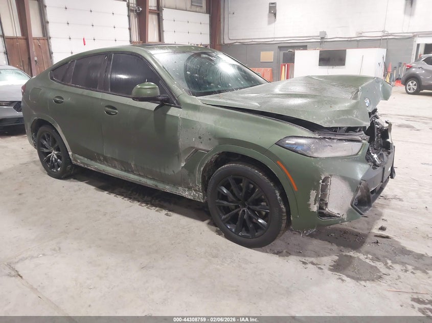 2024 BMW X6 xDrive40I