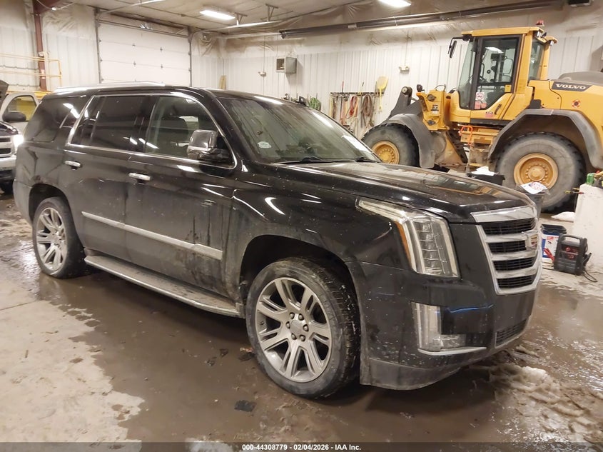 CADILLAC ESCALADE LUXURY