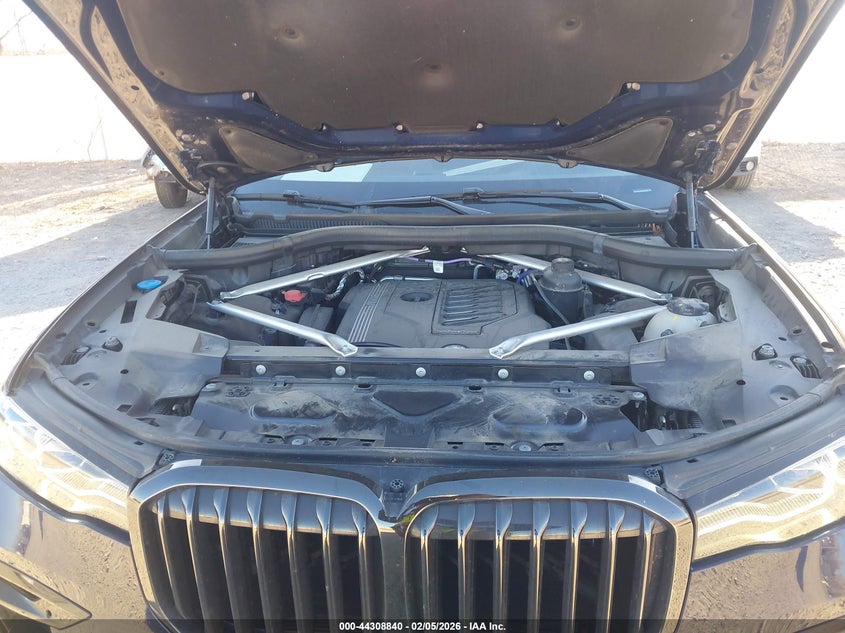 2022 BMW X7 xDrive40I VIN: 5UXCW2C08N9M85394 Lot: 44308840
