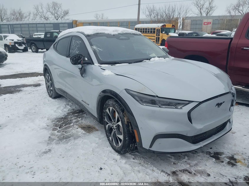 2022 Ford Mustang Mach-E Premium