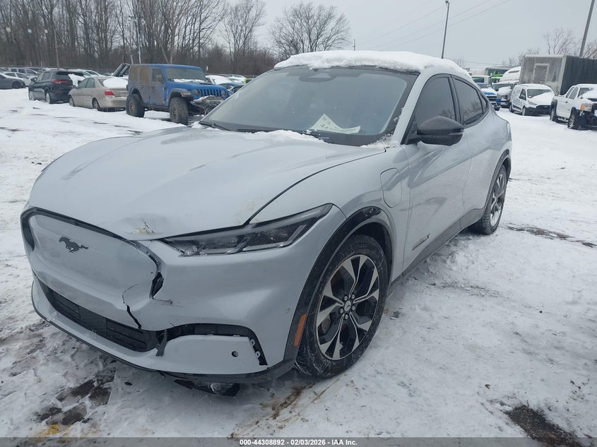 2022 Ford Mustang Mach-E Premium