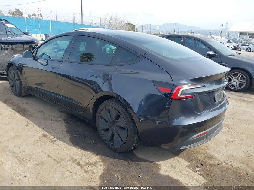 2025 Tesla Model 3 Long Range Rear-Wheel Drive/Standard Rear-Wheel Drive
