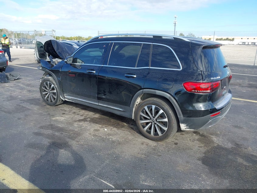 2021 Mercedes-Benz Glb 250