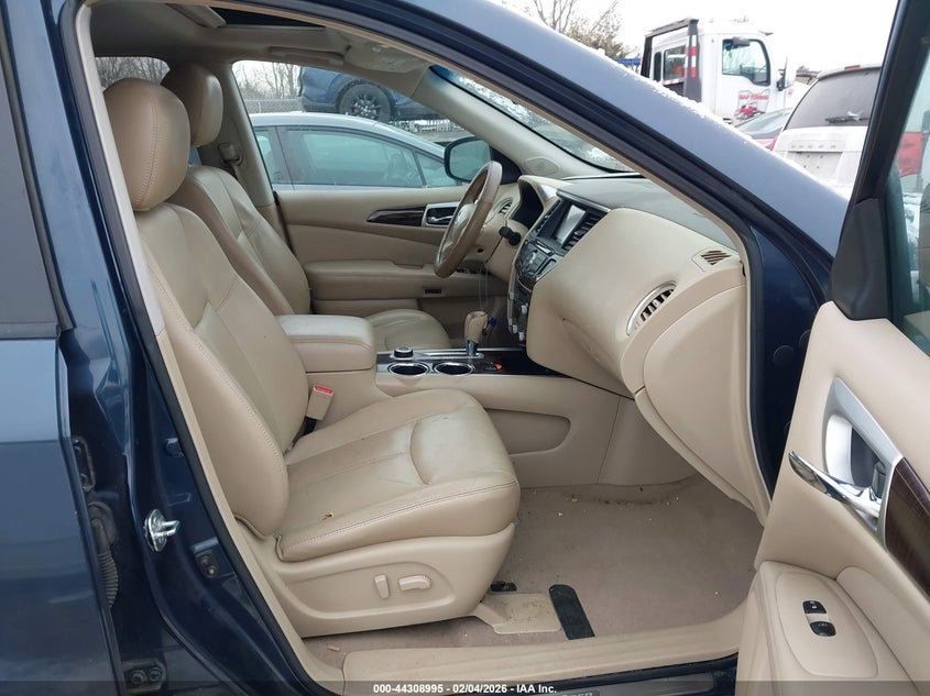 2013 Nissan Pathfinder Sl