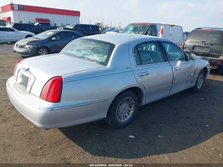 2002 Lincoln Town Car Cartier
