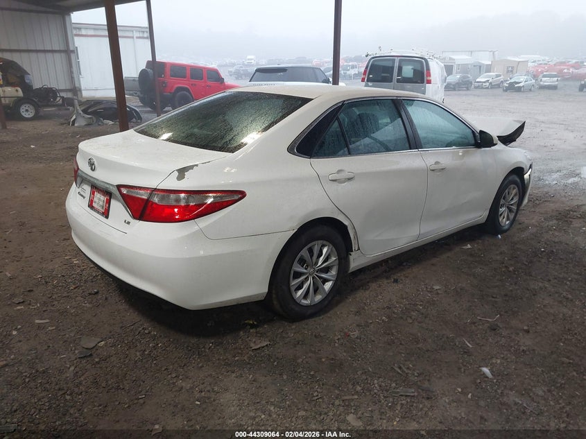 2016 Toyota Camry Le