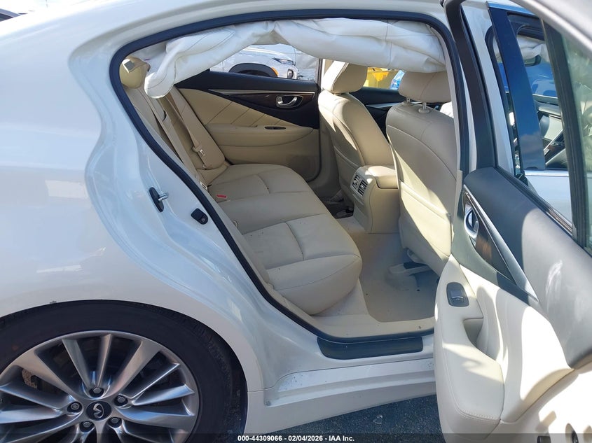 VIN JN1EV7AR2JM434396 2018 INFINITI Q50 3.0T LUXE