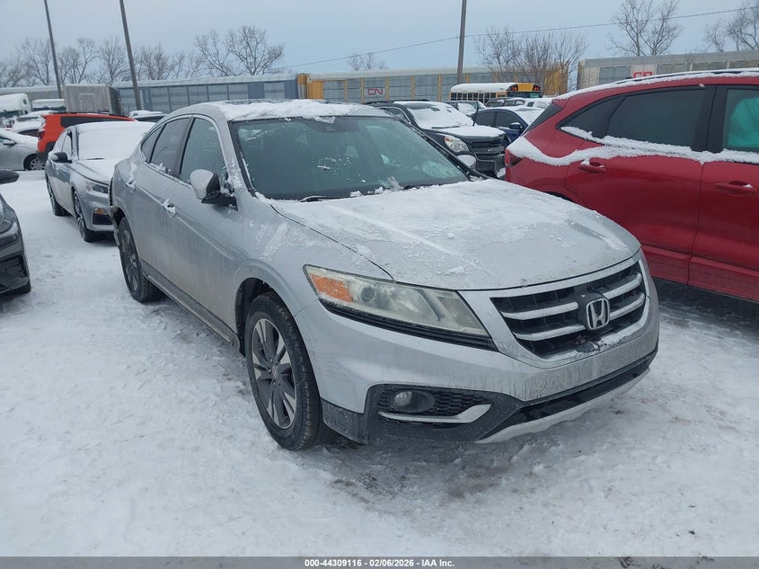 5J6TF2H57EL004182 HONDA CROSSTOUR Photo 1