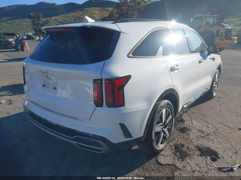2023 Kia Sorento S