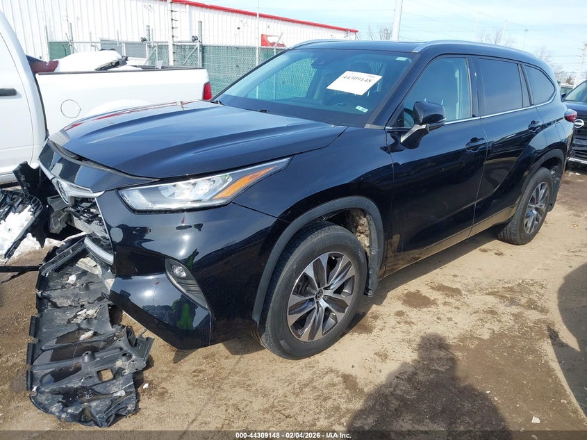 2020 Toyota Highlander Xle