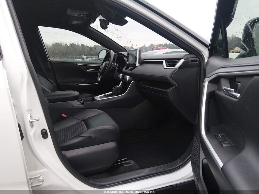 2019 Toyota Rav4 Hybrid Xse