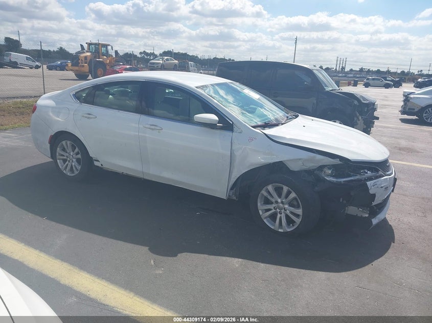 2016 Chrysler 200 Limited