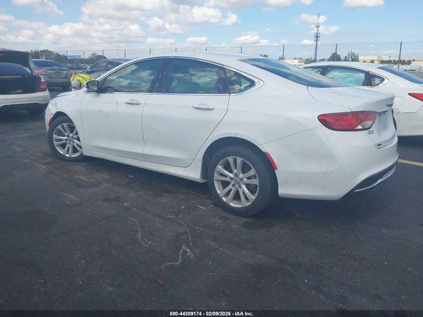 2016 Chrysler 200 Limited