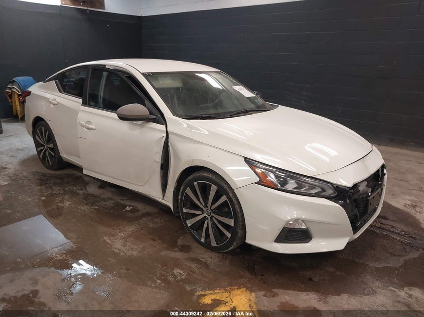 2020 Nissan Altima Sr Fwd
