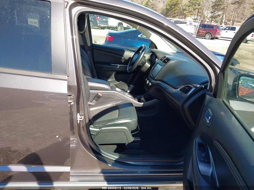 2019 Dodge Journey Crossroad