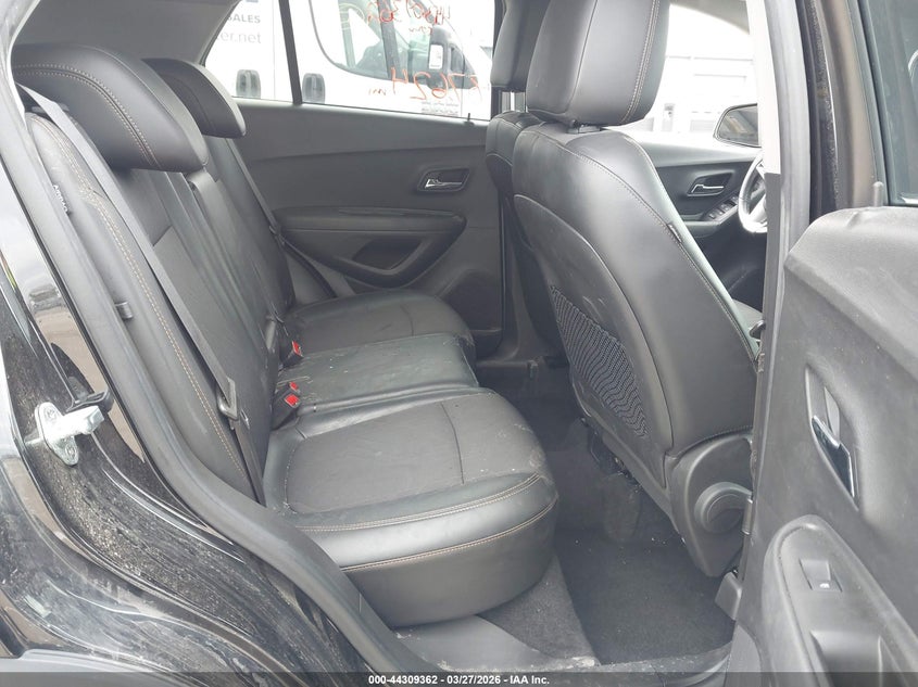 VIN KL7CJLSB9KB934401 2019 CHEVROLET TRAX LT