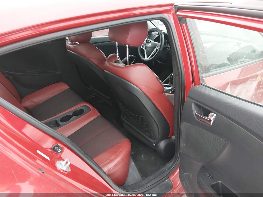 2012 Hyundai Veloster Base W/Red/Black VIN: KMHTC6AD0CU032237 Lot: 44309458
