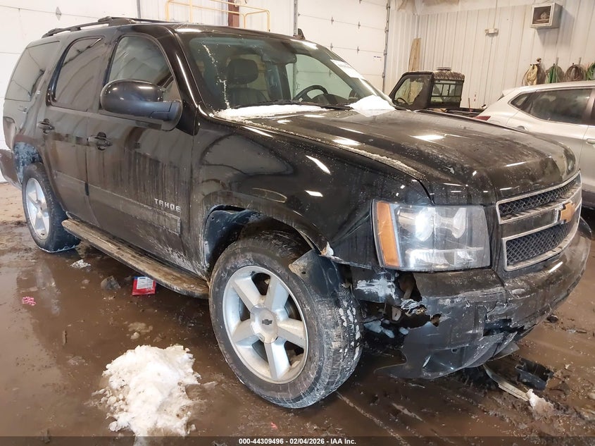 1GNSKBE05BR152319 2011 Chevrolet Tahoe Lt auction photo 1