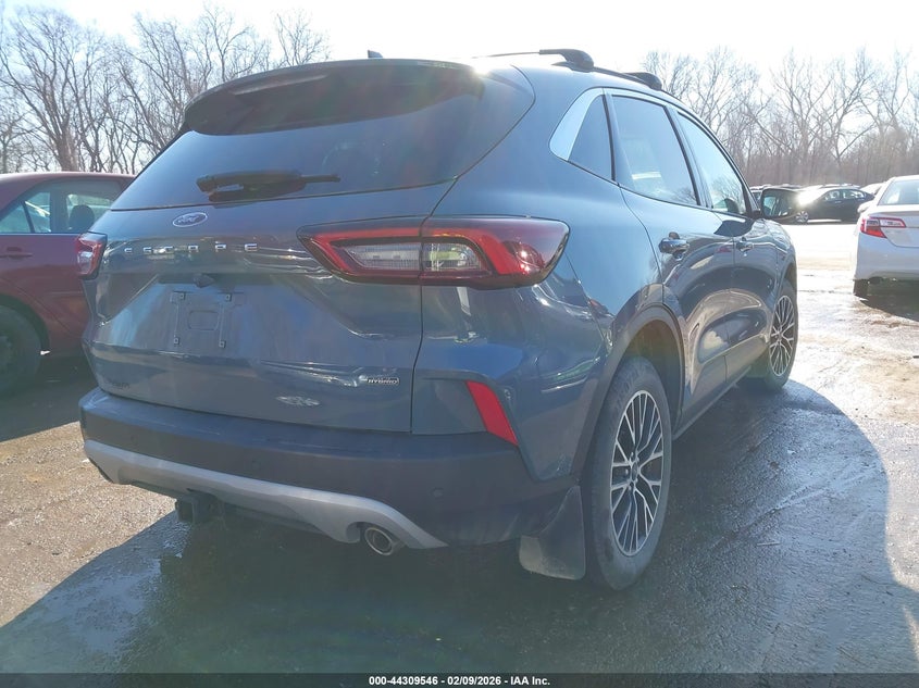 2023 Ford Escape Phev