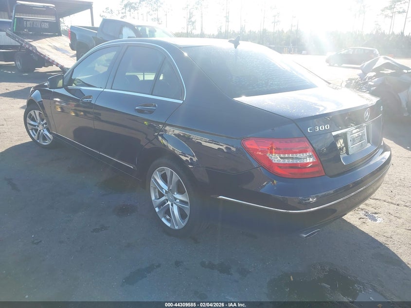 2013 Mercedes-Benz C 300 Luxury 4Matic