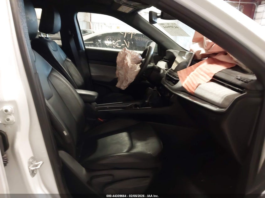 2023 Jeep Compass Latitude Lux Fwd