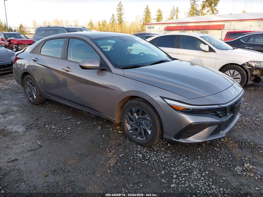 2024 Hyundai Elantra Hybrid Blue