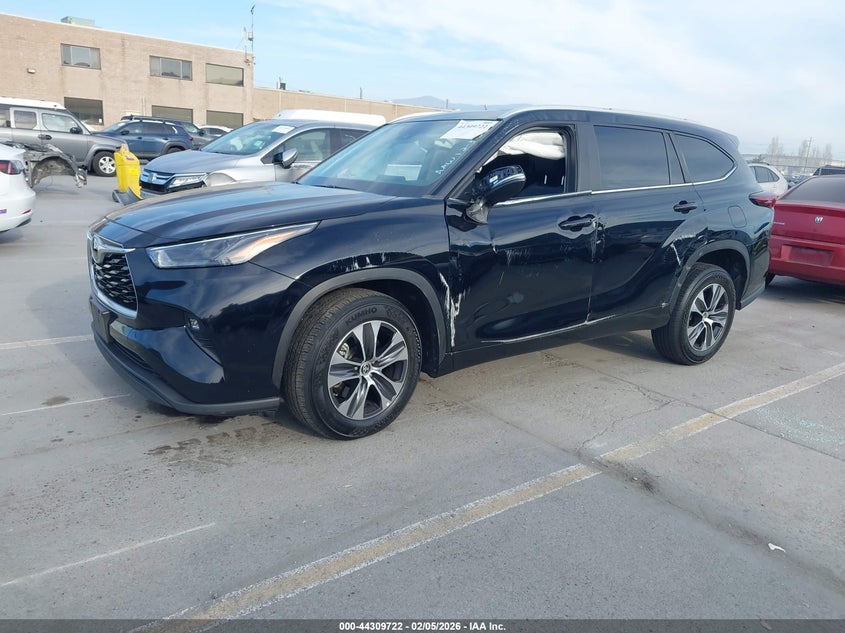 2024 Toyota Highlander Xle
