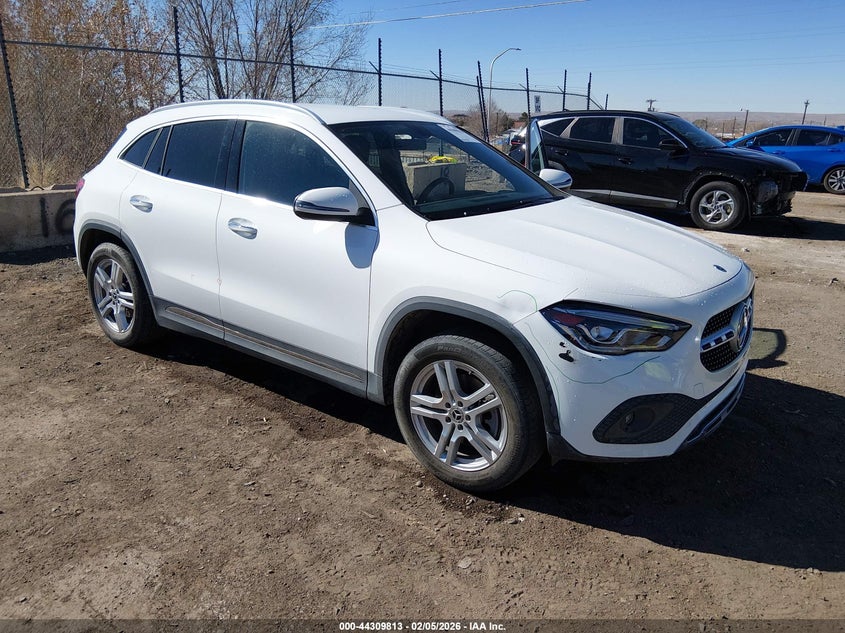 2021 MERCEDES-BENZ GLA 250