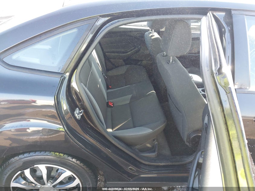 2012 Ford Focus Se VIN: 1FAHP3F25CL405305 Lot: 44309824