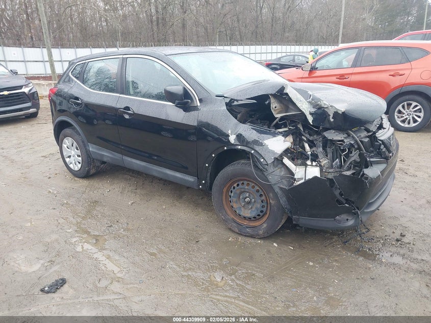 2018 Nissan Rogue Sport S