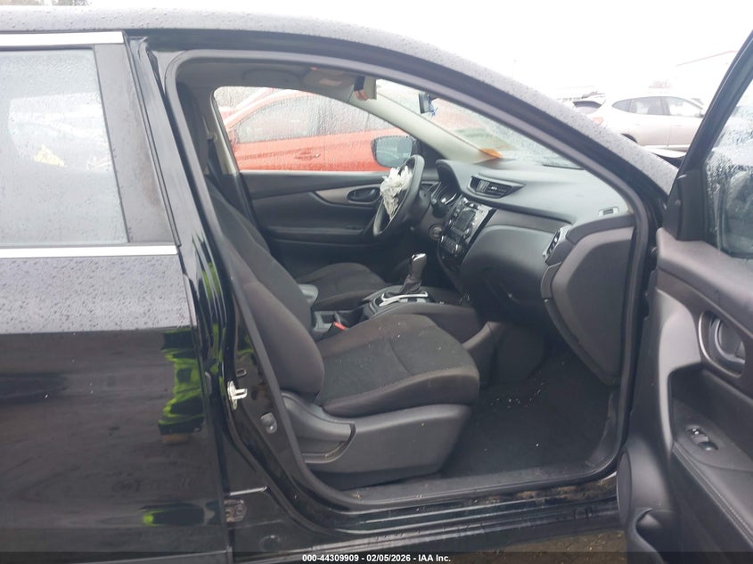 2018 Nissan Rogue Sport S