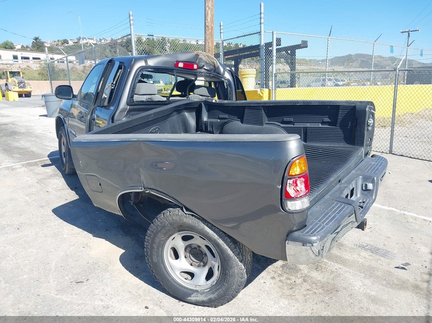 2004 Toyota Tundra Sr5