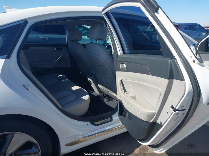 2016 Hyundai Sonata Plug-In Hybrid VIN: KMHE14L21GA029529 Lot: 44309920