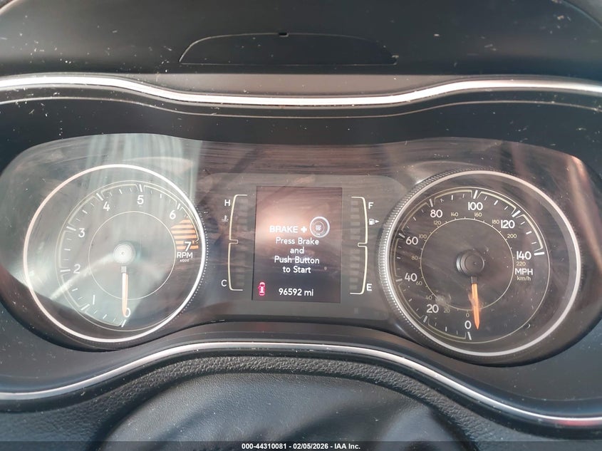 VIN 1C4PJLLB9KD247166 2019 JEEP CHEROKEE LATITUDE PLUS FWD