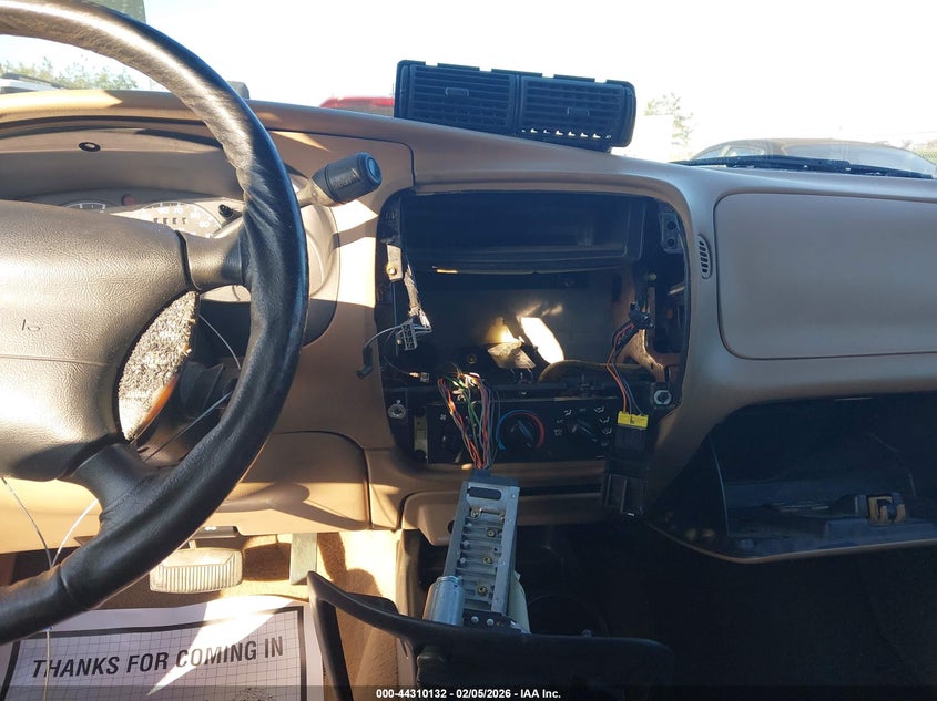 1999 Ford Ranger Xl/Xlt VIN: 1FTYR14V6XPB16566 Lot: 44310132