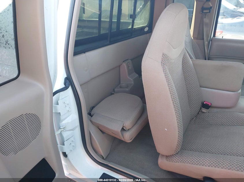 1999 Ford Ranger Xl/Xlt VIN: 1FTYR14V6XPB16566 Lot: 44310132