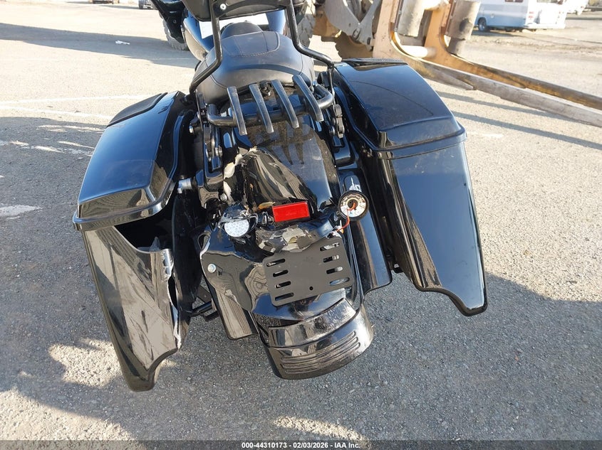 2023 Harley-Davidson Fltrxs VIN: 1HD1KTP25PB615678 Lot: 44310173